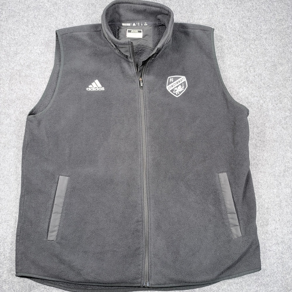 Adidas FC Cincinnati Fleece Vest Mens 2XL Black Full Zip Soccer MLS Logo 4163